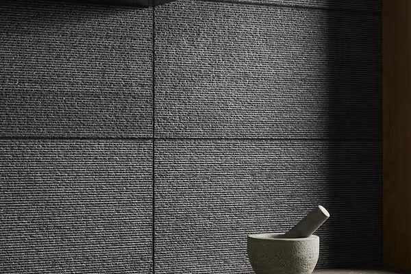 black-basalt-linear-etched-interior-wall-tiles